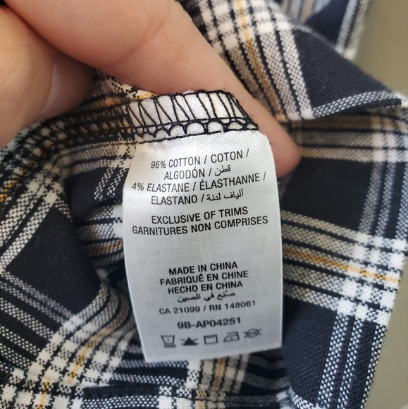 Ardene NWT High-waisted plaid skirt - Picture 7 of 7